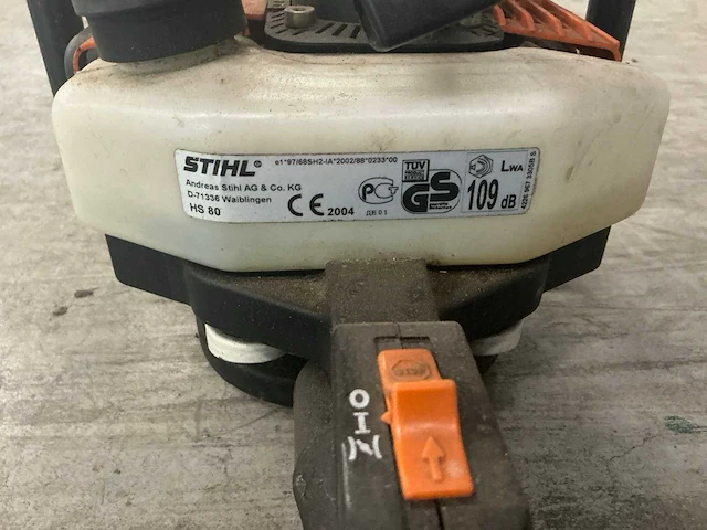 2004 stihl hs80 heggenschaar - afbeelding 5 van  5