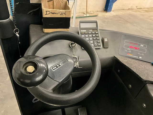 2004 still fm 14 reach truck - afbeelding 5 van  17
