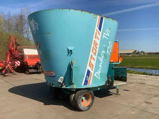 2004 storti dunker tvs 120 voermengwagen - afbeelding 24 van  27