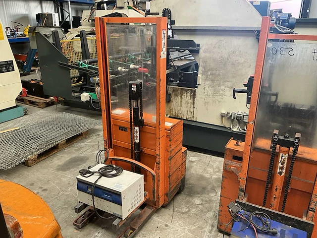 2004 tgl fehc 10 palletstapelaar - afbeelding 1 van  12