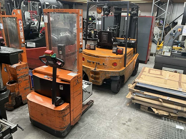 2004 tgl fehc 10 palletstapelaar - afbeelding 7 van  12