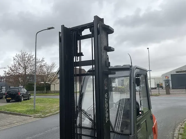 2004 toyota 02-fdf30 vorkheftruck - afbeelding 8 van  31