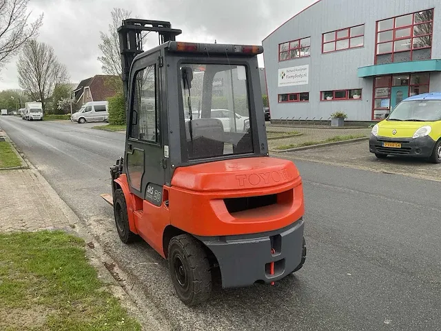 2004 toyota 02-fdf30 vorkheftruck - afbeelding 27 van  31
