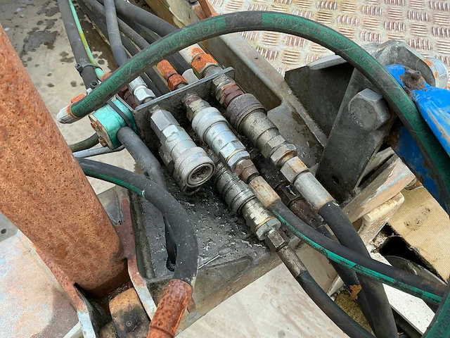 2004 truxor maaiboot/amfibievoertuig - afbeelding 13 van  45