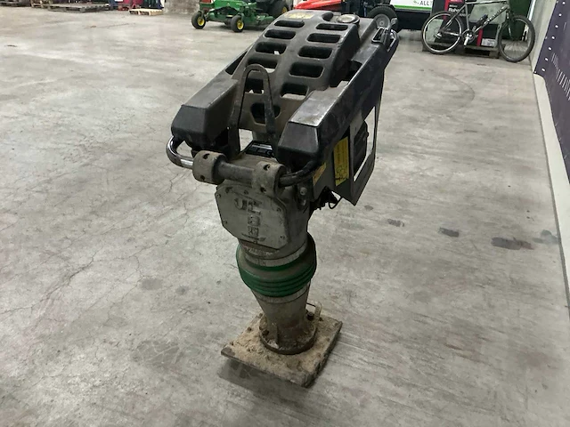 2004 ulbo ubz58 trilstamper - afbeelding 4 van  5