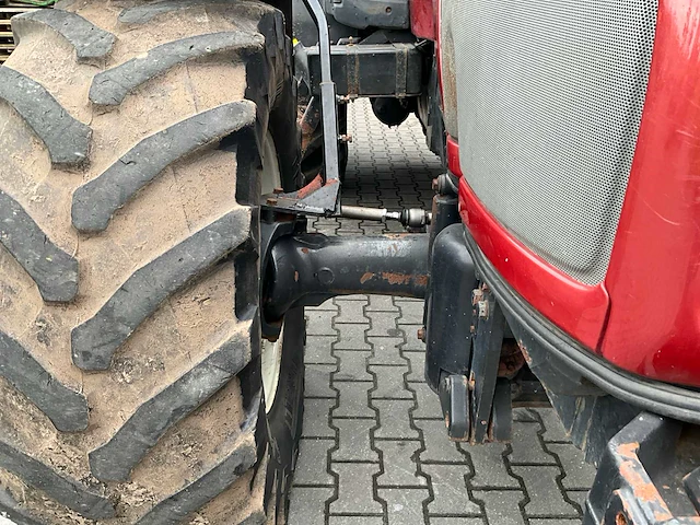2004 valtra t170 vierwielaangedreven landbouwtractor - afbeelding 7 van  37