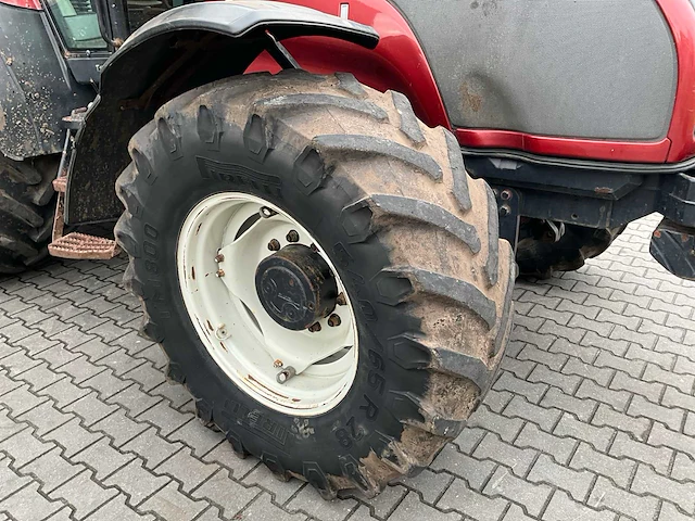 2004 valtra t170 vierwielaangedreven landbouwtractor - afbeelding 11 van  37