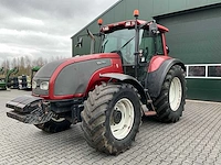 2004 valtra t170 vierwielaangedreven landbouwtractor - afbeelding 1 van  37
