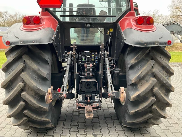 2004 valtra t170 vierwielaangedreven landbouwtractor - afbeelding 15 van  37