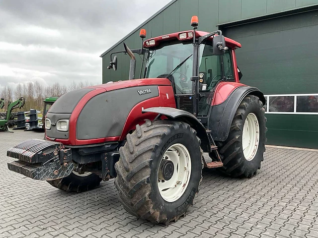 2004 valtra t170 vierwielaangedreven landbouwtractor - afbeelding 12 van  37