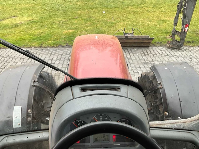 2004 valtra t170 vierwielaangedreven landbouwtractor - afbeelding 31 van  37