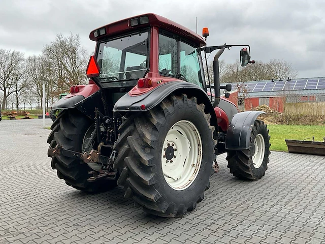 2004 valtra t170 vierwielaangedreven landbouwtractor - afbeelding 35 van  37