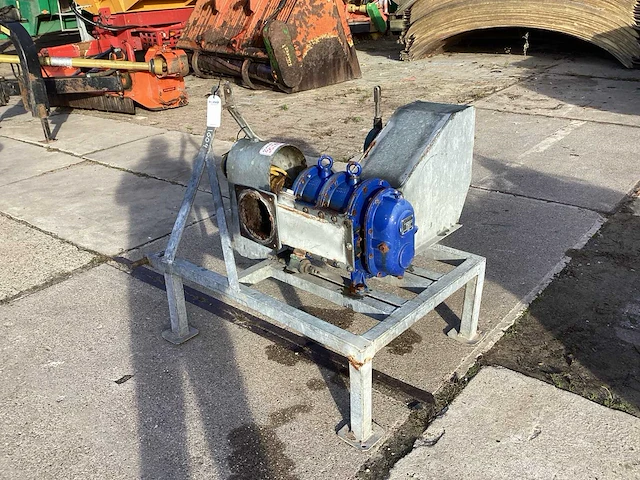 2004 vogelsang r 240 s mestpomp - afbeelding 4 van  7