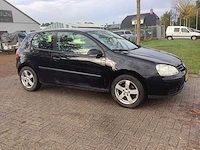 2004 volkswagen golf 1.4 trendline personenauto - afbeelding 6 van  13