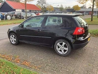2004 volkswagen golf 1.4 trendline personenauto - afbeelding 8 van  13