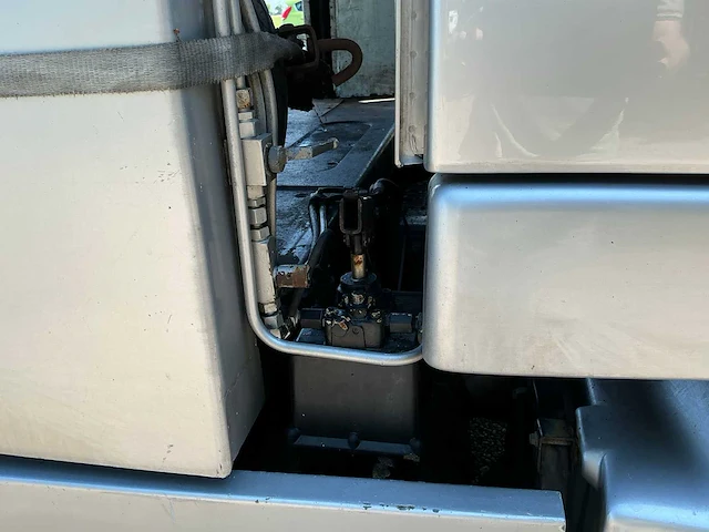 2004 volvo fm9 340 autotransporter - afbeelding 31 van  61
