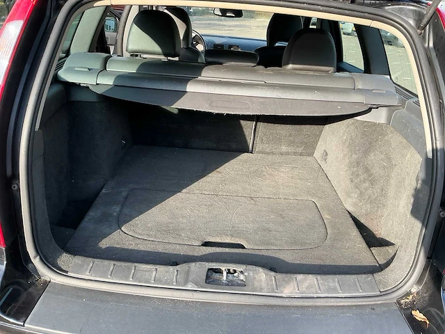 2004 volvo v50 personenauto - afbeelding 42 van  58