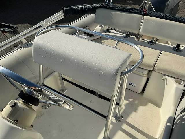 2004 zodiac pro rib rubberboot met trailer. - afbeelding 5 van  27