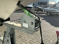 2004 zodiac pro rib rubberboot met trailer. - afbeelding 19 van  27