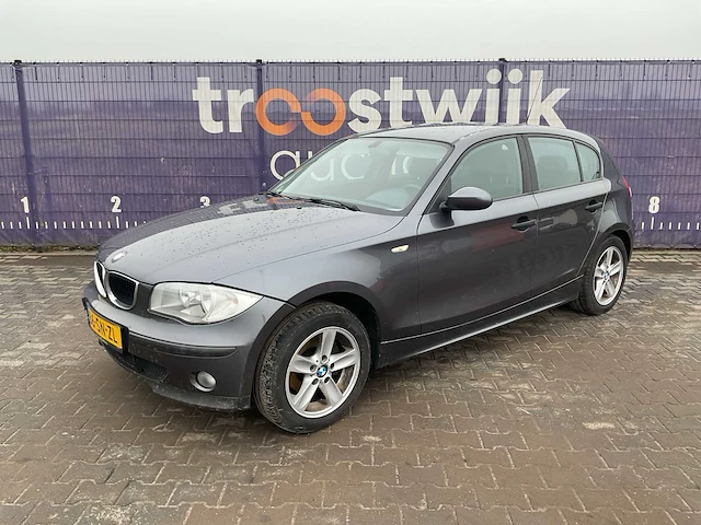 2005 - bmw - 1-serie - 116i executive - personenauto (defect) - afbeelding 1 van  12