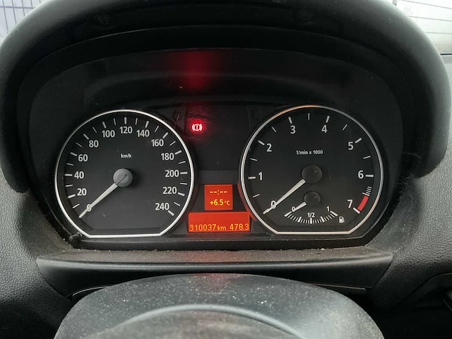 2005 - bmw - 1-serie - 116i executive - personenauto (defect) - afbeelding 12 van  12