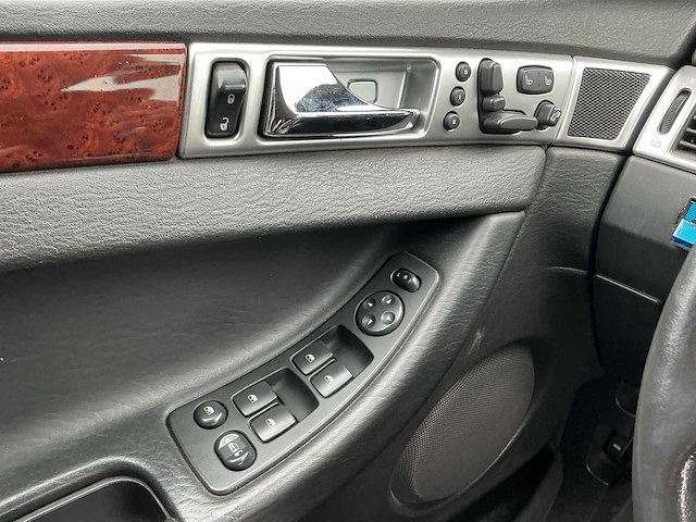 2005 - chrysler - pacifica - 3.5 v6 - personenauto - afbeelding 4 van  14