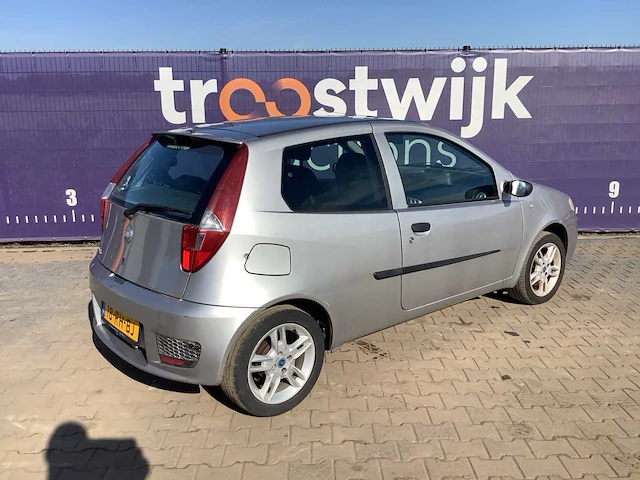 2005 - fiat - punto - 1.2 navigator - personenauto - afbeelding 6 van  11