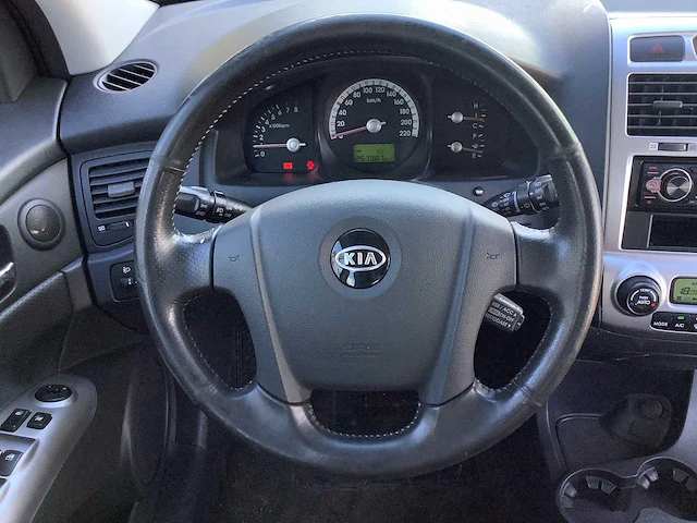 2005 - kia - sportage - 2.0 cvvt executive - personenauto - afbeelding 13 van  13