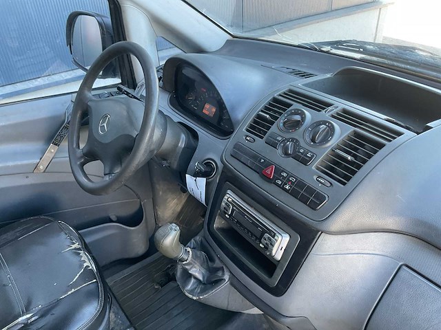 2005 - mercedes-benz - vito - 109 cdi320l.dc am.lx - bedrijfswagen - afbeelding 8 van  14