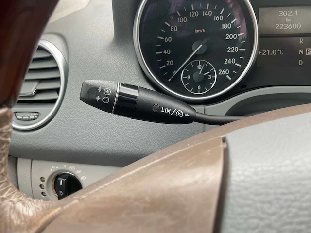 2005 - mercedes-benz m-klasse personenauto - afbeelding 4 van  15