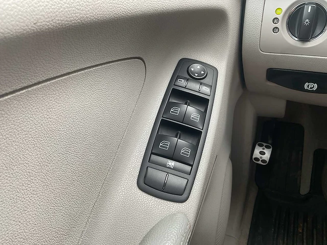 2005 - mercedes-benz m-klasse personenauto - afbeelding 5 van  15