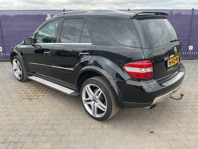 2005 - mercedes-benz m-klasse personenauto - afbeelding 9 van  15