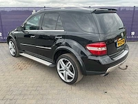 2005 - mercedes-benz m-klasse personenauto - afbeelding 9 van  15