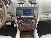 2005 - mercedes-benz m-klasse personenauto - afbeelding 14 van  15