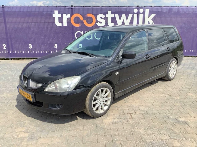 2005 - mitsubishi - lancer station wagon - 2.0 sport - personenauto - afbeelding 1 van  12