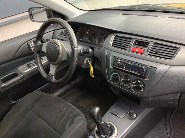 2005 - mitsubishi - lancer station wagon - 2.0 sport - personenauto - afbeelding 10 van  12