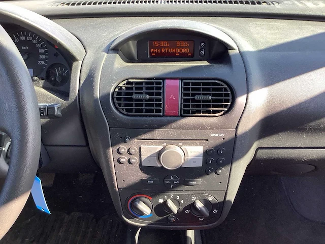 2005 - opel - corsa - 1.2-16v rhythm - personenauto - afbeelding 9 van  11