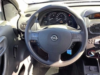 2005 - opel - corsa - 1.2-16v rhythm - personenauto - afbeelding 10 van  11