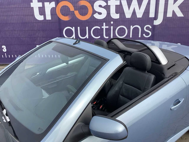 2005 - opel - tigra twintop - 1.4-16v cosmo - personenauto/cabrio - afbeelding 10 van  13