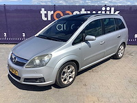 2005 - opel - zafira - 2.2 cosmo - personenauto - afbeelding 1 van  18