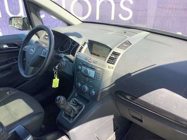 2005 - opel - zafira - 2.2 cosmo - personenauto - afbeelding 16 van  18