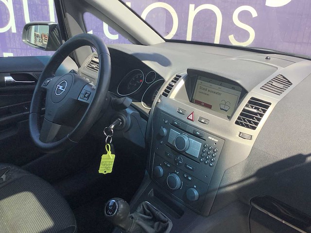 2005 - opel - zafira - 2.2 cosmo - personenauto - afbeelding 17 van  18