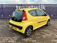 2005 - peugeot - 107 - 1.0-12v xr - personenauto - afbeelding 6 van  11