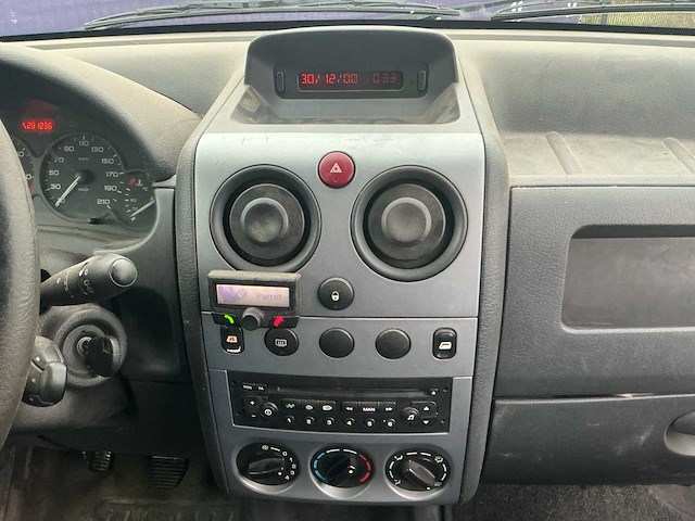 2005 - peugeot - partner - 170c 1.9 d avantage - bedrijfswagen - afbeelding 8 van  11