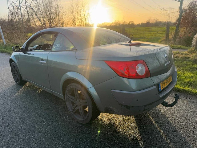2005 - renault - mégane coupé-cabriolet - 2.0-16v priv.luxe - personenauto - afbeelding 14 van  18