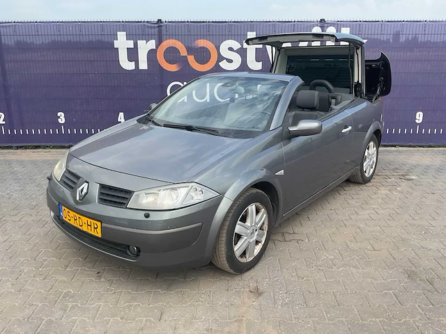 2005 - renault - mégane coupé-cabriolet - 2.0-16v priv.luxe - personenauto - afbeelding 7 van  14