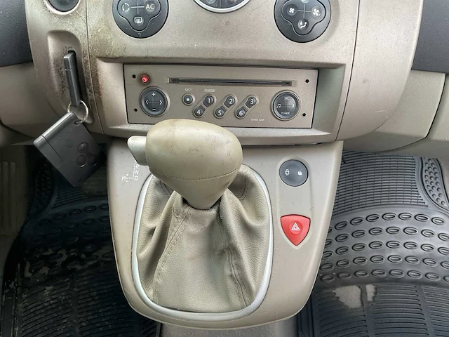 2005 - renault - scénic - 1.6-16v dynam.luxe - personenauto - afbeelding 14 van  14