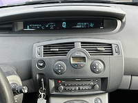 2005 - renault - scénic - 1.6-16v expr.luxe - personenauto - afbeelding 11 van  12