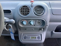 2005 - renault - twingo - 1.2 lazuli - personenauto - afbeelding 11 van  12