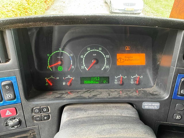 2005 - scania - v8 - r580 - vrachtwagen - afbeelding 17 van  31